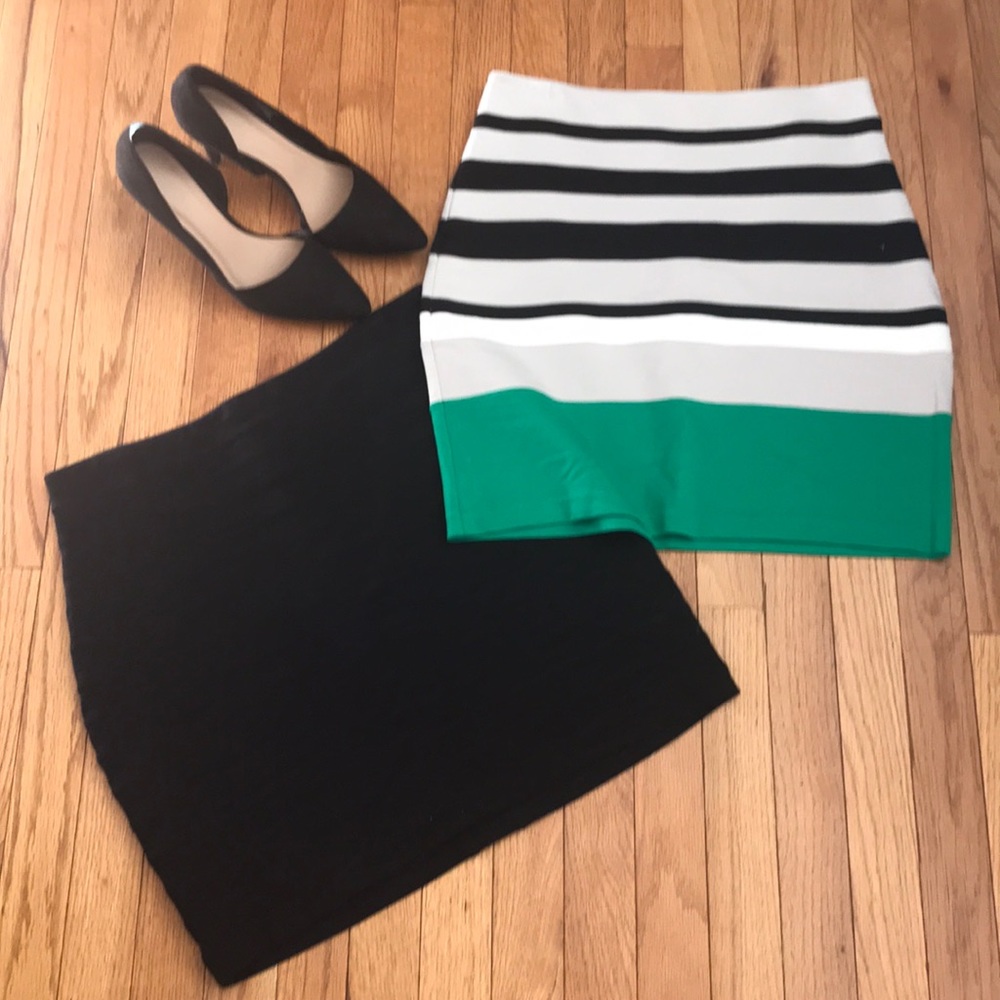 Bundle of 2 Express skirts